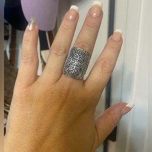 Vintage Ring silver rectangle with sketching size 8